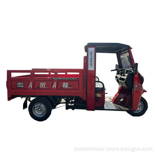 Practical tricycle with Cabin